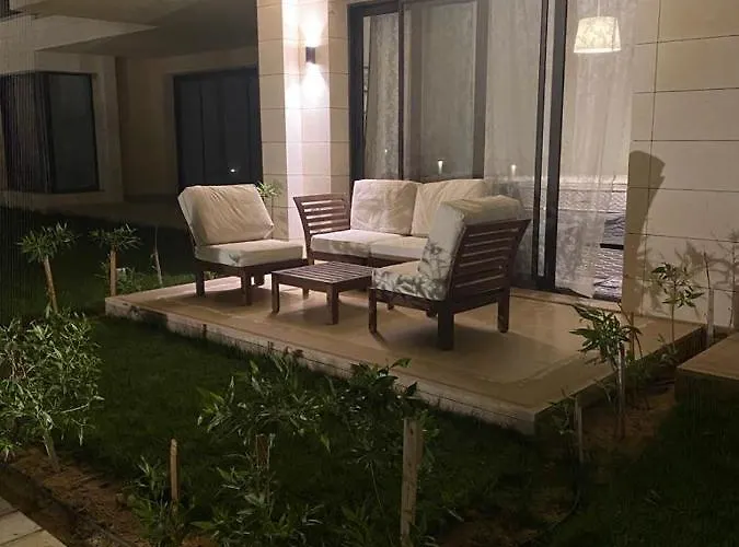 G-cribs Gouna Apartman Gurdaka